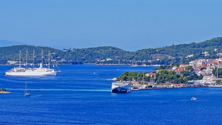 Skiathos Bay and Port Live Ship Spotting from Greece